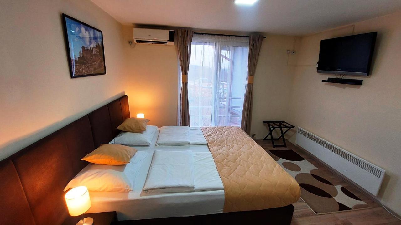 Panorama Hotel 3*